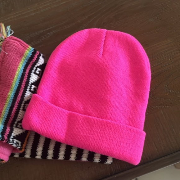 The Children’s Place Scarf and Beanie sz OS - Picture 8 of 11